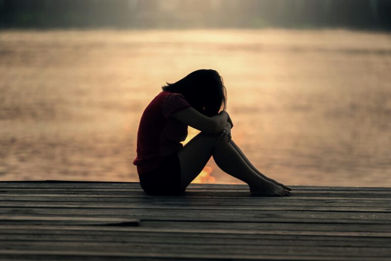 Fear, Uncertainty, and Doubt (FUD): Why Smart People Make Bad Decisions